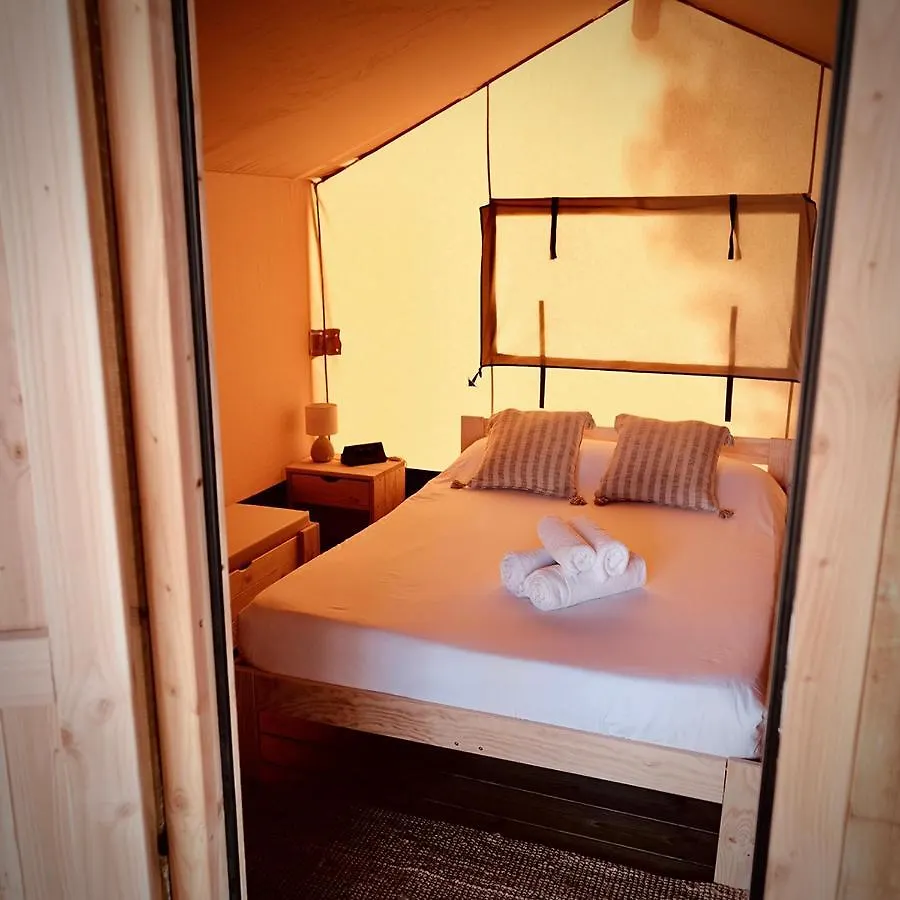 Holacamp Sitges Garrofer