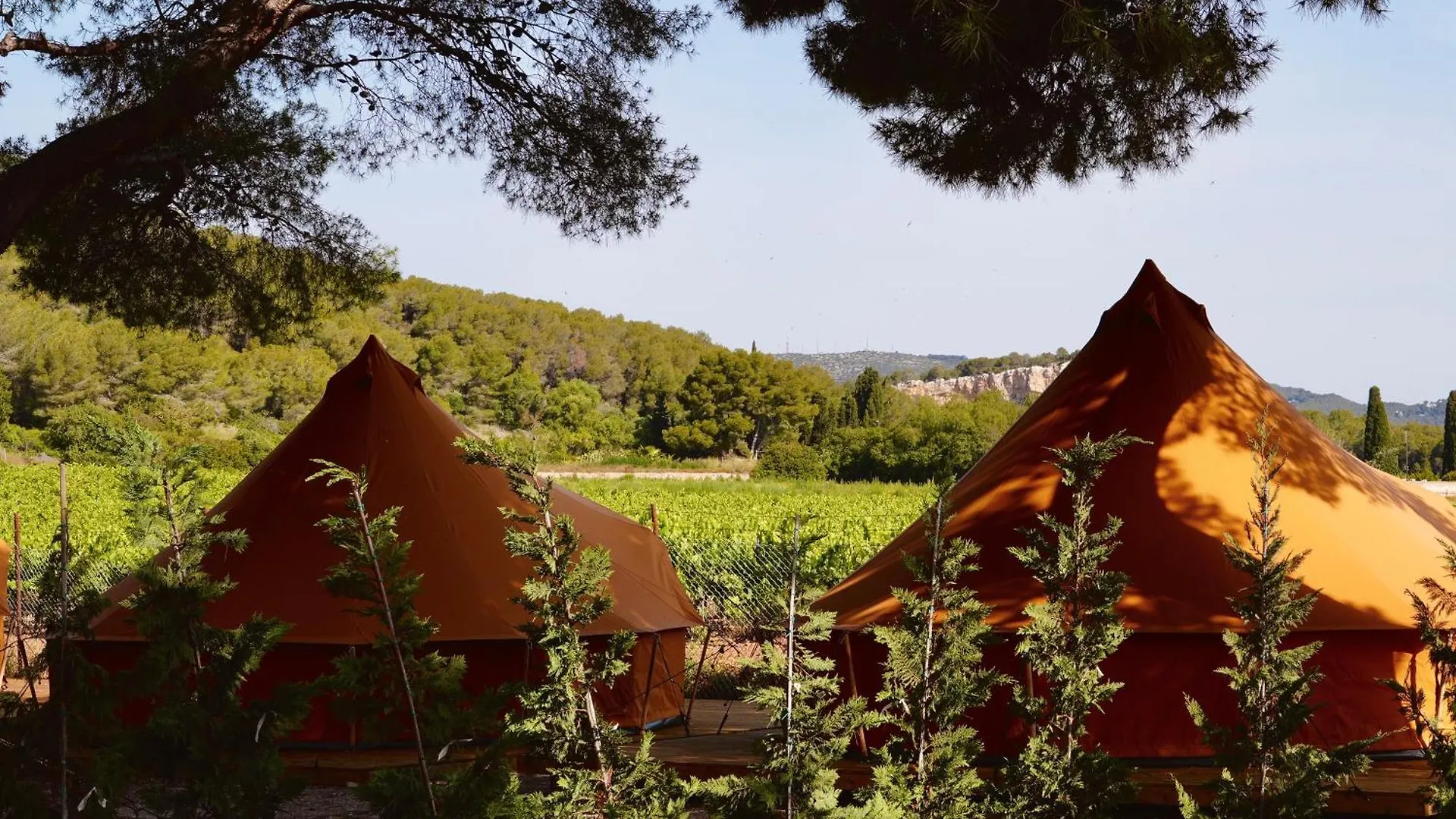 Holacamp Sitges Garrofer