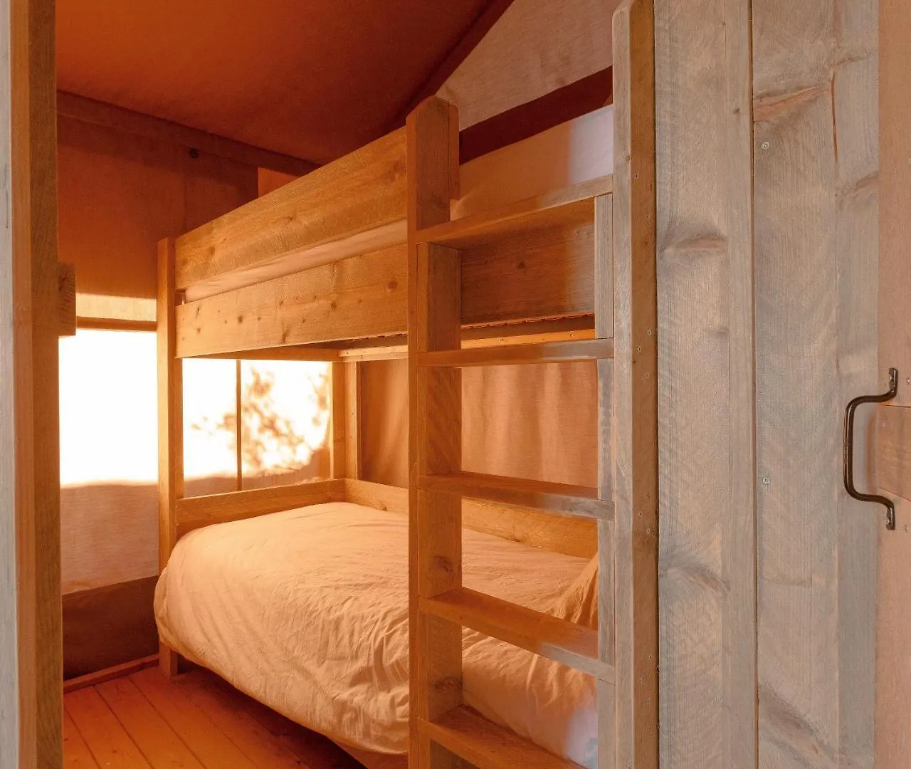 Holacamp Sitges Garrofer Camping