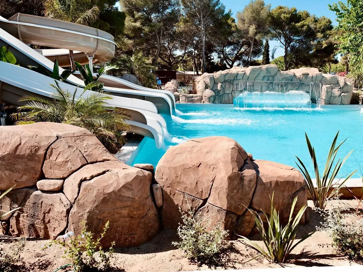 Holacamp Sitges Garrofer 营地